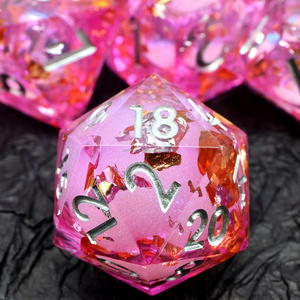 Набор кубических костей ручной работы из полиэдрической розовой жидкой смолы с золотистой и серебряной фольгой для Games-Liquid12 Dungeons and Dragons RPG Board - Product Image 1