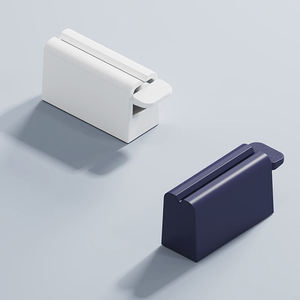 Soporte exprimidor Manual de dos piezas de plástico para Hotel al por mayor, accesorio de baño ecológico multifuncional, soporte portátil de viaje - Product Image 6