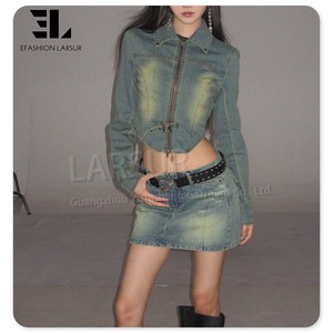 LARSUR Custom Denim Factory Mujeres Distress Dos piezas Y2k Short Denim <span class=keywords><strong>Cargo</strong></span> Mini Falda Set Micro Mini Jean Falda y Crop Top Set - Product Image 1