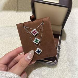 Collier polyvalent en argent sterling S925, fabrication artisanale italienne, chaîne fine réglable avec petites perles d'olive, perles en or platine - Product Image 3