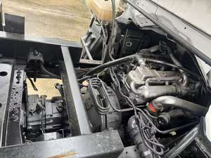 Camion benne lourd diesel HOWO 6x4 d'occasion, moteur Weichai 371HP Euro 4, conduite à gauche, 25 tonnes, caméra arrière, écran tactile - Product Image 5