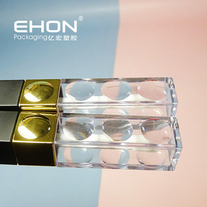 Tube de gloss à lèvres vide de 7 ml, luxe unique noir et or, logo personnalisé, conteneur transparent pour gloss cosmétique avec applicateur - Product Image 3
