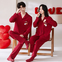 Nouvel ensemble pyjama deux pièces en coton respirant rouge vif uni pour couple, collection Printemps/Automne 2026, Année du Zodiaque