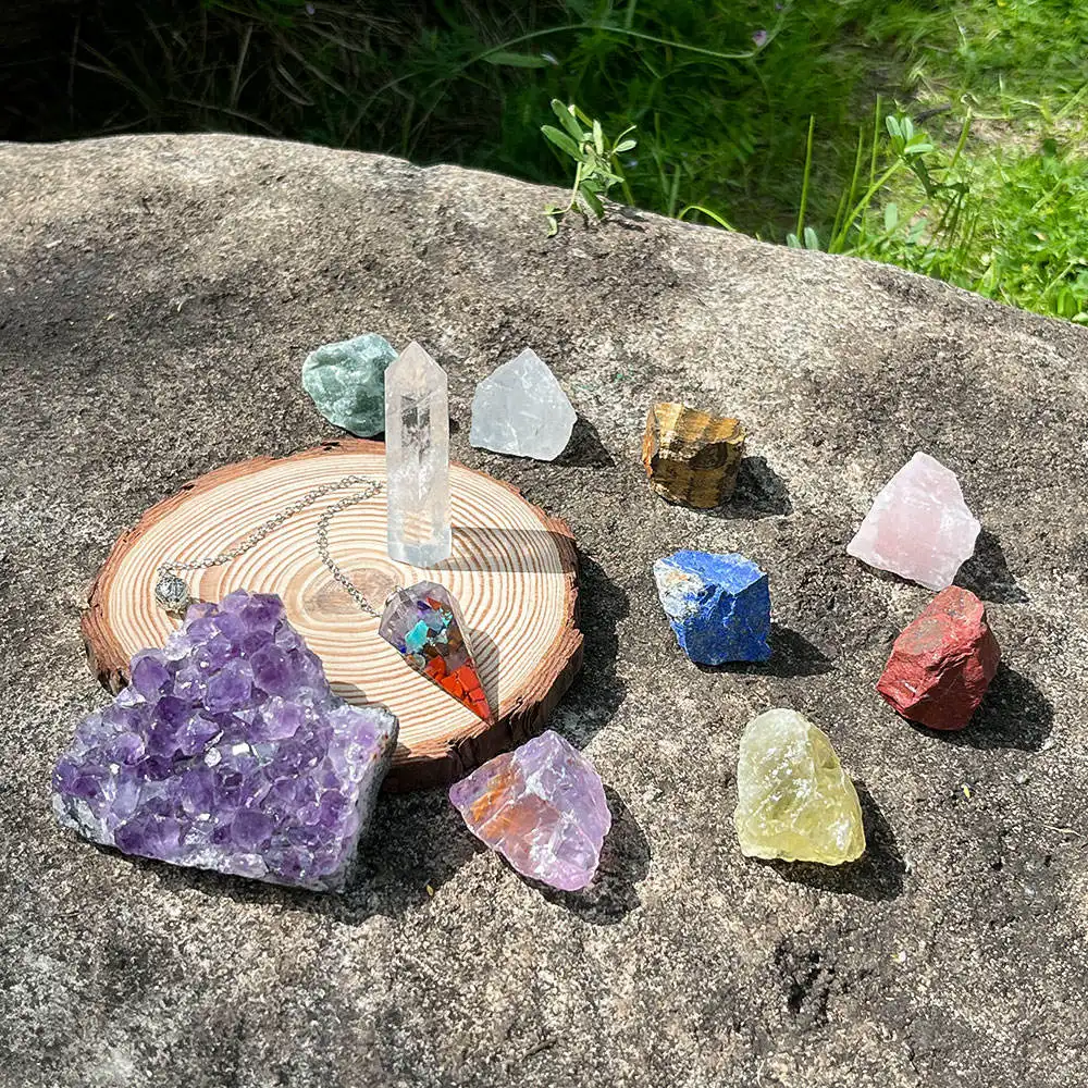 Edelsteine rohhe Heilung Steine klar Kristall 7 Chakra Steine Sammelpunkt-Set für Yoga Meditation Ametysten-Edelstein