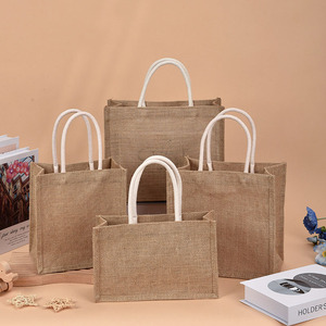 Sac fourre-tout personnalisé en toile de jute et coton vintage, idéal pour le shopping, les cadeaux de demoiselle d'honneur, les voyages, la plage, ou comme sac <span class=keywords><strong>écologique</strong></span>. - Product Image 1
