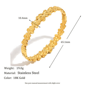 Fashionable Women's Stainless Steel <b>Bangle</b> <b>Bracelet</b> with Flower Design Gold Plated Multicolor Customizable-Happy Rabbit - Product Image 5