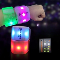 Concert Télécommande Lumière Commande Numérique Fluorescent Bracelet 15 Couleur Sangle Paillettes Bracelet pour Musique Promotionnel