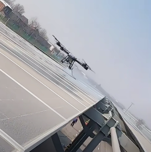Para Drones de Limpieza de Paneles Solares, Elegir Shandong Yuequn Seguro que será una Gran Opción. Creo que le hará la suerte. - Product Image 3