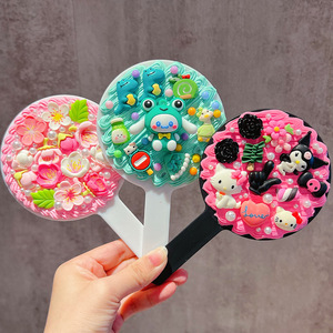 ชุดงานฝีมือกระจกมือถือลายการ์ตูนครีม DIY ขนาด 23 ซม. สำหรับเด็กอายุ 5-7 ปี ชุดของเล่นวัสดุพลาสติก - Product Image 3
