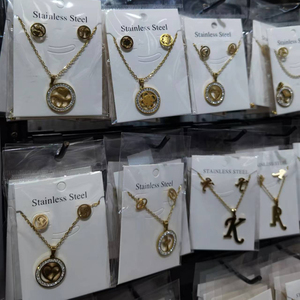 Conjunto de Joyería de Zirconia Económico, de Moda, Inoxidable y que No se Desvanece, con Collar de Letras en Oferta - Product Image 4