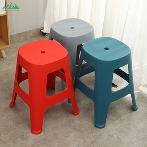 Taburete y Otomana Cuadrados de Plástico Portátiles Modernos y Contemporáneos Wayon, Plegables para Uso en el Dormitorio - Product Image 5