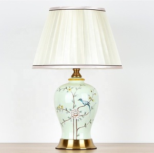 Enfants comme jaune anime de bande dessinée en céramique table vase oiseaux design lampes de bureau - Product Image 2