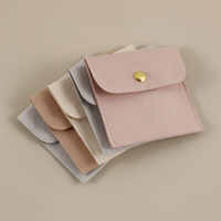 Pochette à bijoux élégante en microfibre, sac d'emballage pour bijoux avec logo personnalisé