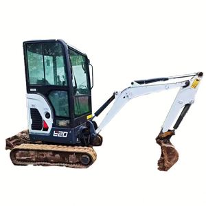 Miniexcavadora CAT E20 Usada en Buenas Condiciones, Excavadora Hidráulica de 2 Toneladas con Accesorio de Barrena y Orugas de Goma - Product Image 1