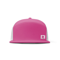 Gorra Snapback Rosa Estilo ML con Logotipo de Silicona Personalizado, Tela Impermeable Nivel 5, Flotante, Modelo para Mujer