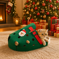 Maison pour chat en feutre 2-en-1 de Noël avec griffoir intégré – Abri festif pour chats d'intérieur