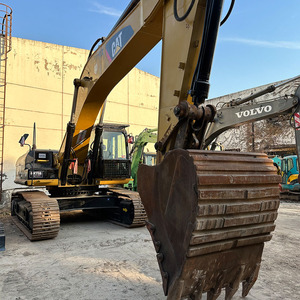 Excavatrice sur chenilles CAT 336D robuste, puissance élevée, idéale pour le nivellement des terrains et les travaux d'excavation de fondations - Product Image 2