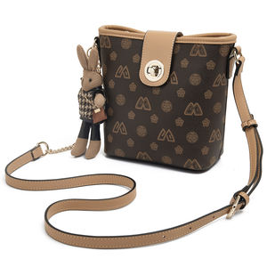 حقيبة نسائية كلاسيكية متقاطعة مع الجسم من الجلد ledis حسب الطلب بأحدث صيحات الموضة + PVC - Product Image 4