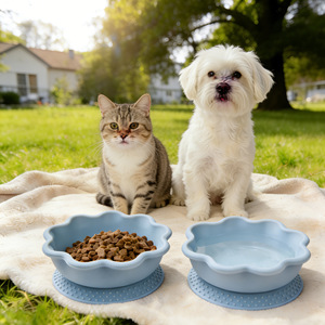 Silicone Pet Bowl Large Capacity Non Slip Slow Feeding For Dogs And <b>Cats</b> Rounded Shape Food Grade Material Easy To Clean - Product Image 1