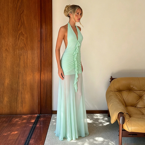 Vestido largo maxi de sirena sexy y adelgazante con cuello halter, cuello en V profundo y espalda con lazo de malla, ideal para vacaciones en la playa, para mujer. - Product Image 3