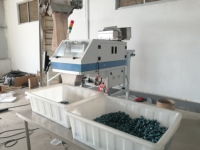 VB224 Machine de comptage par vision largement utilisable pour les fixations de semences agricoles, les composants plastiques, les boutons et les anneaux Cooper