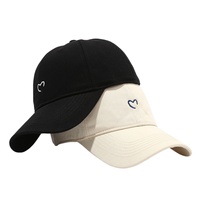 Gorra de Béisbol Bordada a Mano al por Mayor, de Tela Común, Color Sólido, con Diseño Minimalista de Corazón, Logotipo Personalizado, Gorra Deportiva Casual para Papá