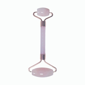 โรลเลอร์นวดหน้าคริสตัลควอตซ์สีชมพูแบบ 3 มิติ ลูกกลิ้งคู่ สำหรับดูแลผิวหน้า - Product Image 3