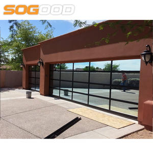 <span class=keywords><strong>Porte</strong></span> <span class=keywords><strong>de</strong></span> <span class=keywords><strong>garage</strong></span> <span class=keywords><strong>sectionnelle</strong></span> en aluminium à vue panoramique <span class=keywords><strong>de</strong></span> conception moderne avec surface finie en verre, style d'<span class=keywords><strong>ouverture</strong></span> automatique, décoration élégante - Product Image 5