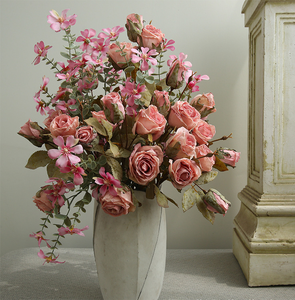 Rose royale à tige unique, décoration intérieure douce, fleur de mariage, bords brûlés, fleur vintage, accessoire de décoration intérieure de style européen - Product Image 3