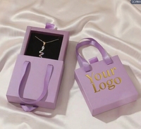 Boîte d'emballage de bijoux avec logo personnalisé, estampage dorée, laminage mat, gaufrage, revêtement UV, ruban, tiroir coulissant, boîtes auto-assemblantes