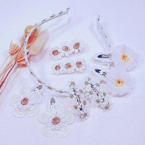 Diadema con Clip para Niñas, Estilo Dulce, con Margaritas Bordadas, Pasador de Pelo de Encaje, Accesorios para el Cabello de Princesa, Regalo, Marca LX - Product Image 3