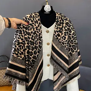 Wholesale Double side Thick Cashmere Scarf for Women Luxury Design Leopard Wraps Blanket Winter Warm Pashmina Shawls Scarves