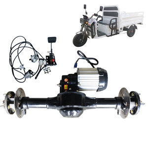 Tricycle électrique 3 roues Tuk Tuk Rickshaw 75cm 48V-60V 1000W BLDC avec moteur d'essieu arrière, frein à disque et <span class=keywords><strong>pont</strong></span> de transmission, capacité de charge 600kg - Product Image 1