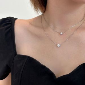 Collier pendentif Dylam High Jewelry Classic en argent sterling 925, solitaire 5 mm 0,5 ct, couleur D, VVS1, moissanite, pour femme - Product Image 4