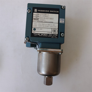 Interruptor de Presión Tahei Boeki SZ002BF-C 5-200kPa No Ajustable, Aire G1/4 SPDT IP22 - Product Image 1