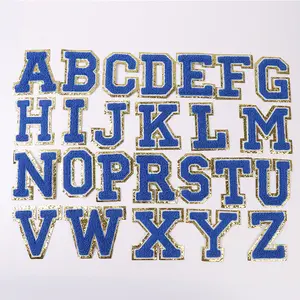 Auf Lager mehrfarbige 8 cm DIY Bücher aufbügeln Glitzer-Alphabet-Chenille-Buchstaben-Patch für Kleidung