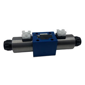 Válvulas Direccionales Proporcionales R900954060 4WRA10E30-2X/G24K4/V, Solenoide Hidráulico - Product Image 3