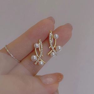 Silver Needle Korean Zircon Pearl Cross <b>Earrings</b> Fashion Light Luxury Shiny Heart <b>Stud</b> <b>Earrings</b> Zircon Cross <b>Earring</b> for Women - Product Image 3