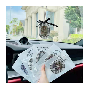 Chips <span class=keywords><strong>de</strong></span> incienso modernos para coche, diferentes flores perfumadas, frutas, tabletas <span class=keywords><strong>de</strong></span> fragancia para coche, decoraciones interiores para coche, colgantes, ambientador para coche - Product Image 1