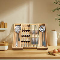 Plateau à couverts classique en bambou avec porte-couteaux pour vaisselle et ustensiles, organisateur de tiroir de cuisine extensible à un seul niveau