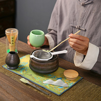 Ensemble de bols à matcha en céramique de style japonais Chawan en poterie vintage artisanale avec support Chasen pour les cérémonies du thé et les hôtels
