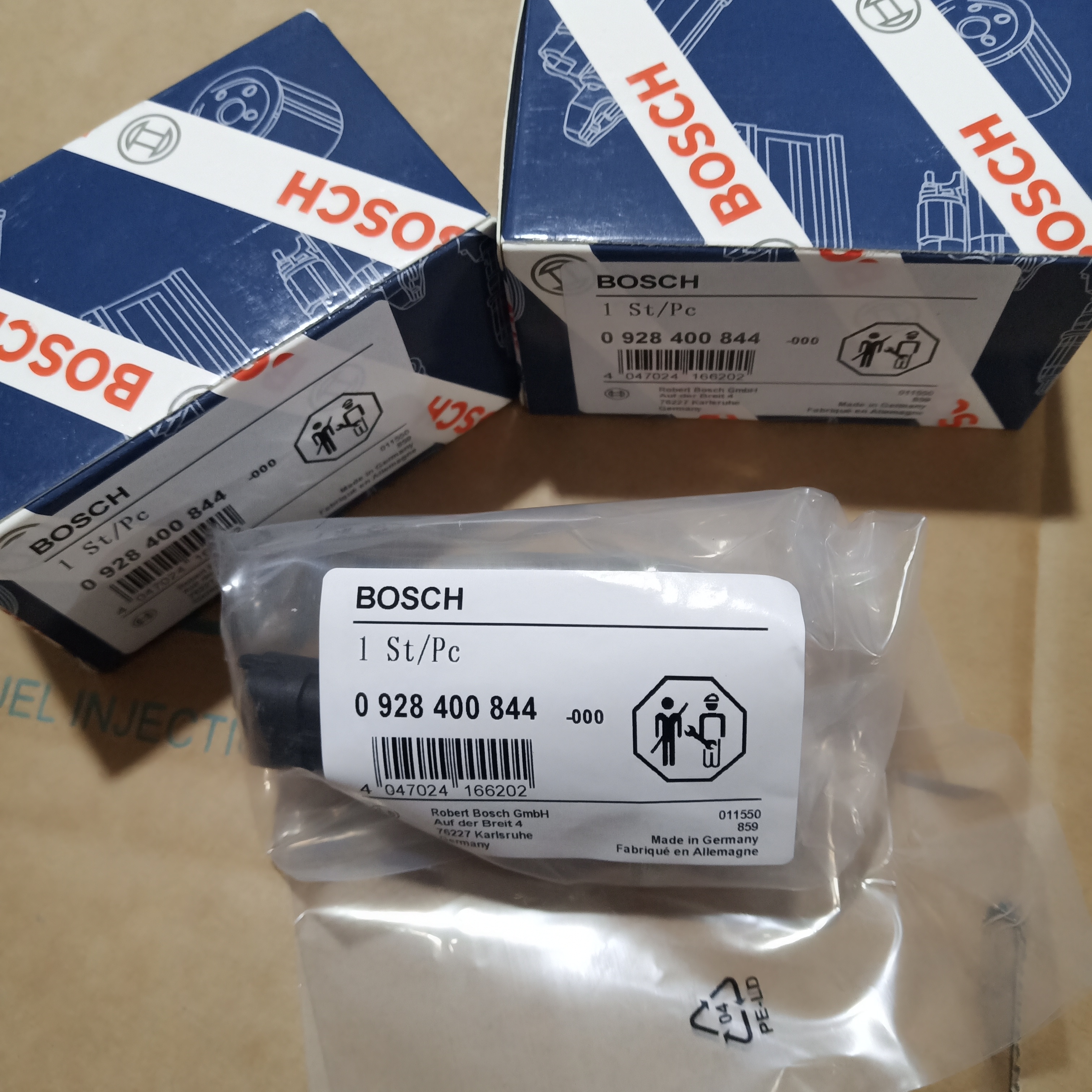 High Quality New Diesel Fuel Pump Part Metering Solenoid Valve 0928400627 Control Valve 0928400746 0928400844 For MAN