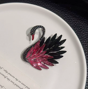 Spilla a forma di cigno in cristallo - Spilla 3D a forma di animale per donna, alla moda, di lusso leggero e versatile per cappotto - Product Image 3