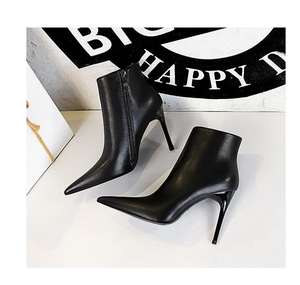 Botas de invierno para mujer, Botines de tacón alto de PU negros con punta de Punta personalizada para mujer - Product Image 6