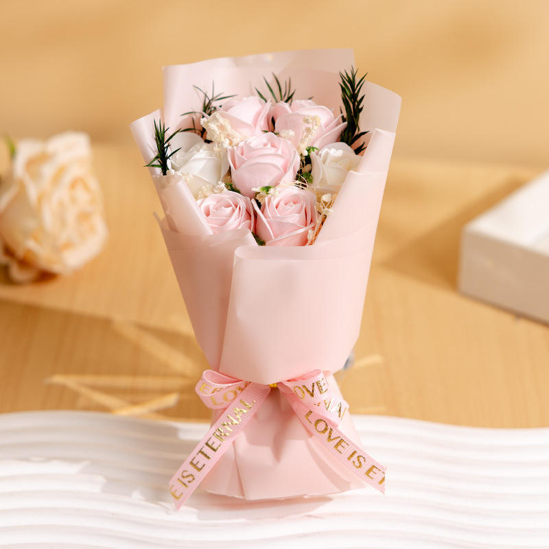 ยิปโซ + 7ดอกกุหลาบสีชมพูและสีขาวที่ตรงกัน