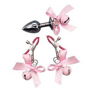 Set de Bondage SM al por Mayor para Mujeres - Pinzas para Pezones con Lazo y Campanas y Kit de Tapón Anal de Silicona Impermeable - Set de Juguetes Sexuales para Adultos - Product Image 1