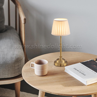 Lampe de table moderne LED portable avec interrupteur tactile USB, veilleuse pour hôtel, bureau, salon, restaurant