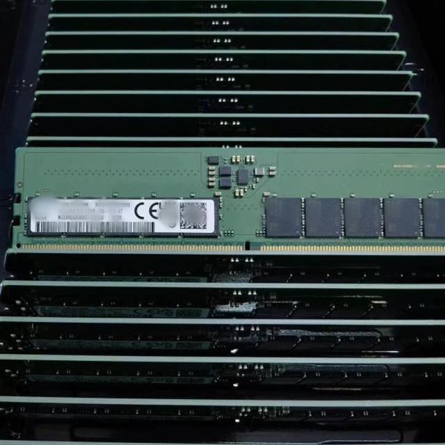 Ram Ddr5 32GB (1x32GB) Dual Rank X8 DDR5-4800 CAS-40-39-39 Unbuffered Standard Memory Kit P64339-B21Memorias Ram Ddr5 32 Gb