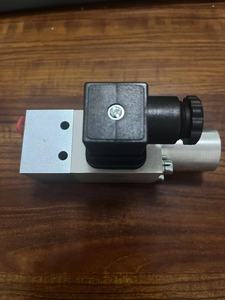 BARKSDALE Pressostat 8241-PL1-B-D-L - Product Image 1