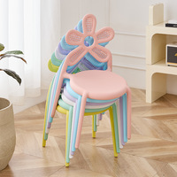 Chaises de salle à manger en plastique modernes et simples pour enfants, utilisation domestique, colorées, avec dossier en forme de fleur, pour les jardins d'enfants, les écoles, les salles de bain, l'extérieur